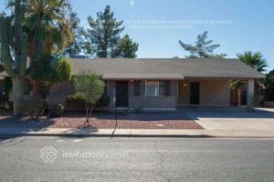 featured image of 1129 E Hampton Cir