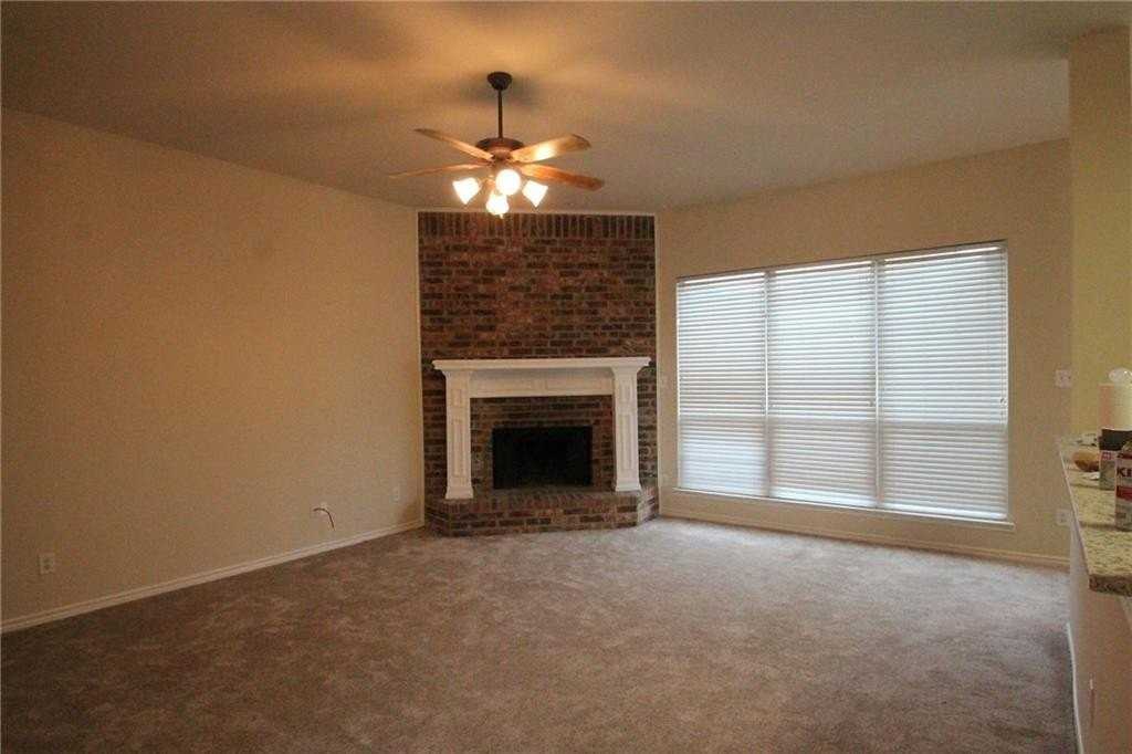 15602 Wrangler Dr - Photo 2 of 20