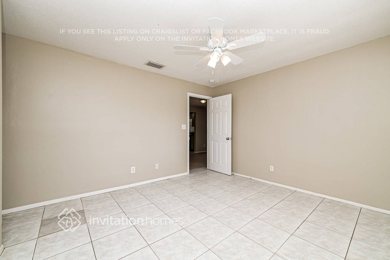 130 Ne Madison Cir N - Photo 7 of 17