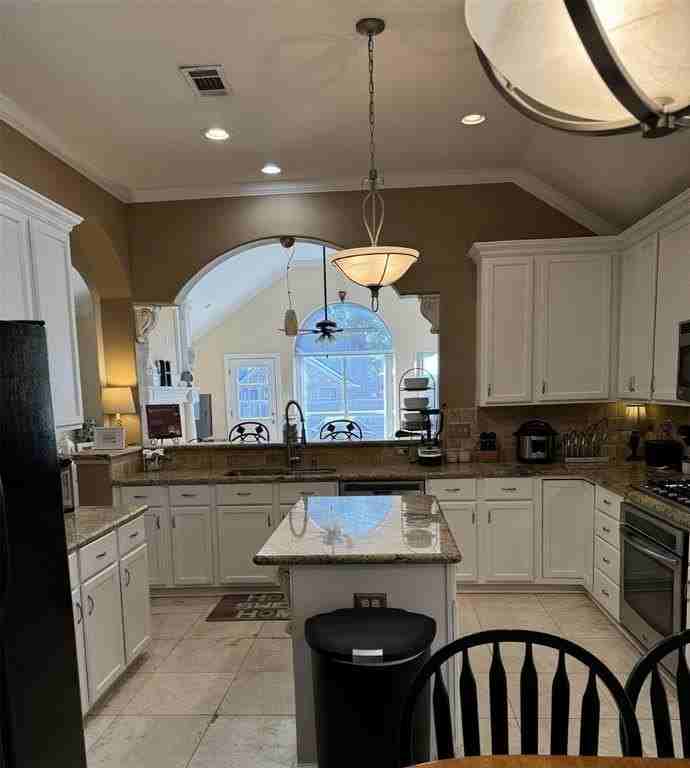 3529 Kales Ln - Photo 3 of 17