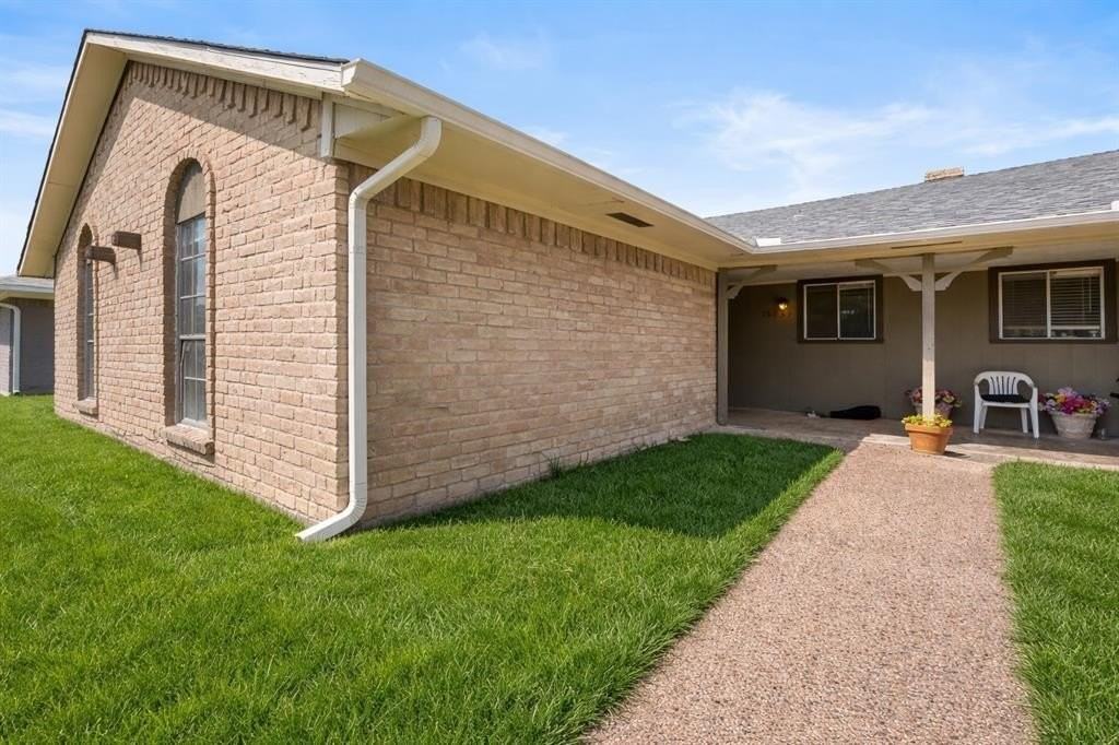 15839 El Estado Dr - Photo 4 of 21