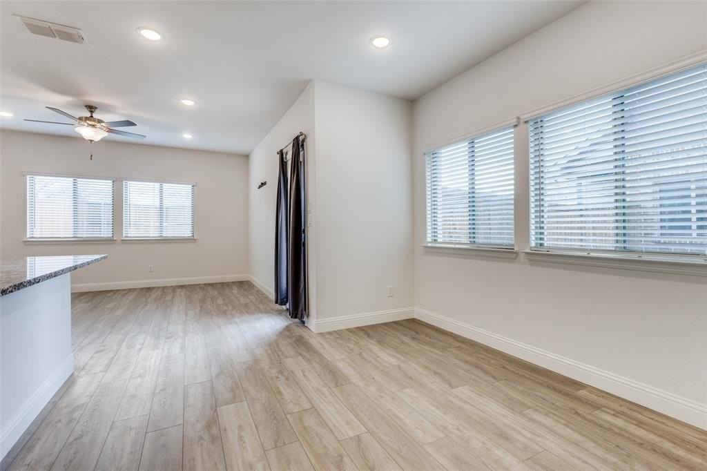 226 Griffith Dr - Photo 3 of 25