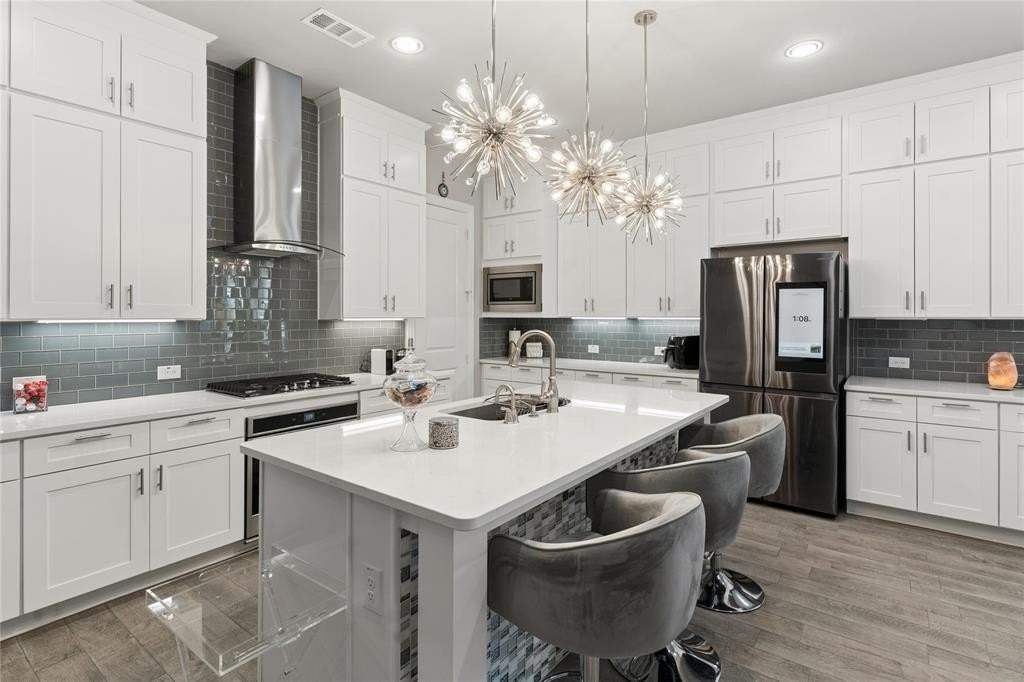 12701 Mercer Pkwy - Photo 5 of 38