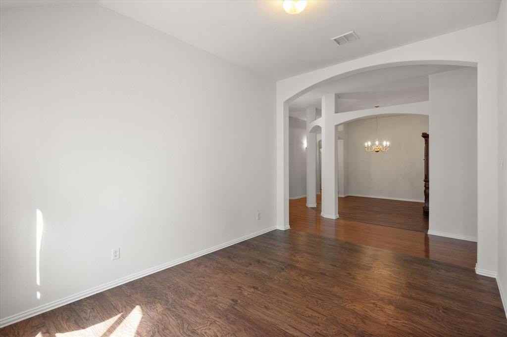 6705 Terrace Glen Dr - Photo 7 of 33