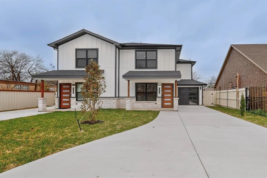 4935 Mobile Dr - Photo 2 of 35