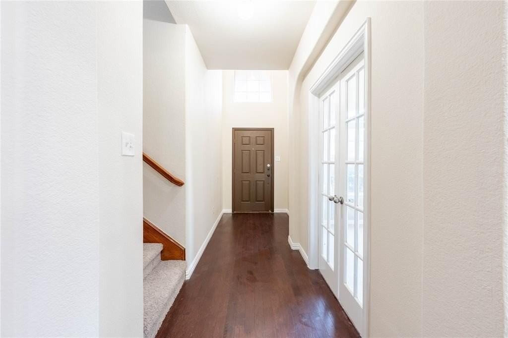 2725 Tangerine Ln - Photo 7 of 29