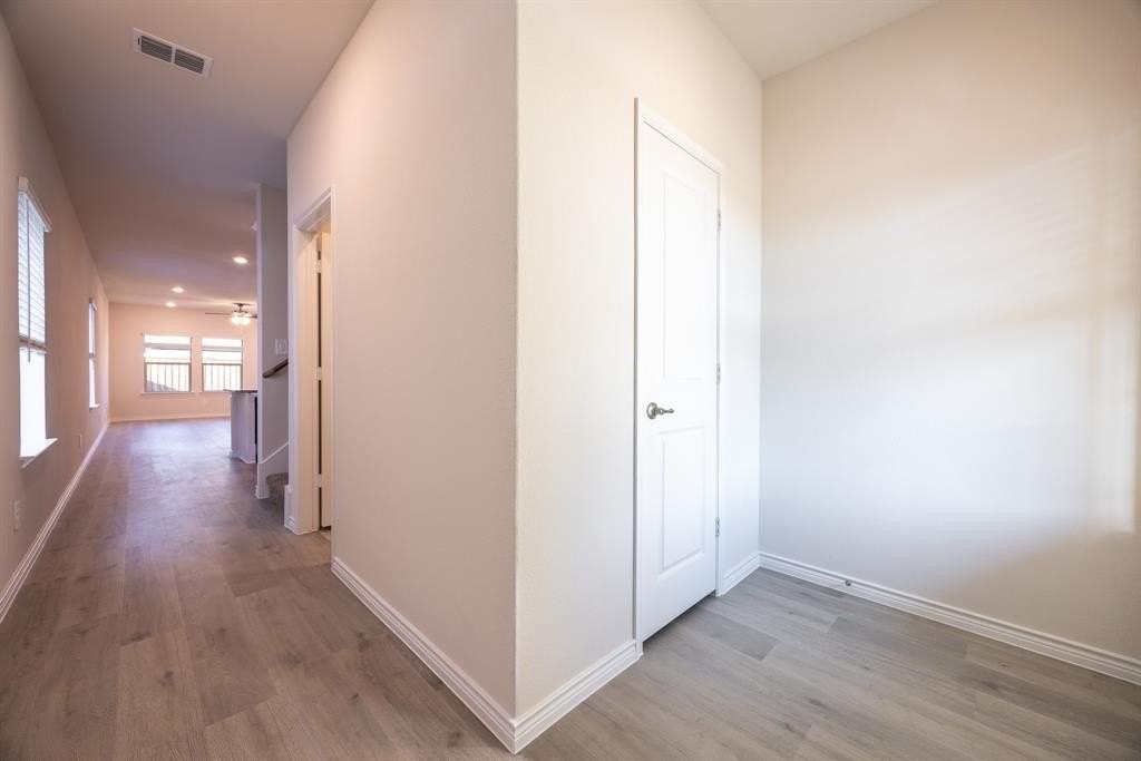 940 Apeldoorn Trl - Photo 5 of 34