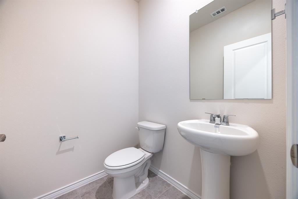 940 Apeldoorn Trl - Photo 7 of 34