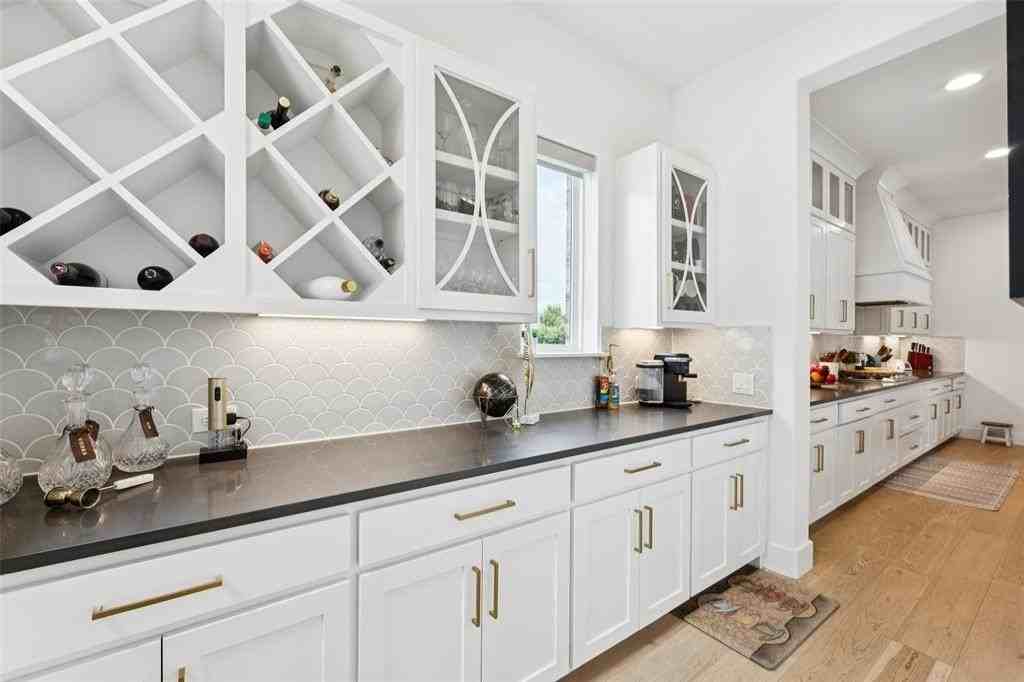 1220 Karsten Ridge Pass - Photo 4 of 40