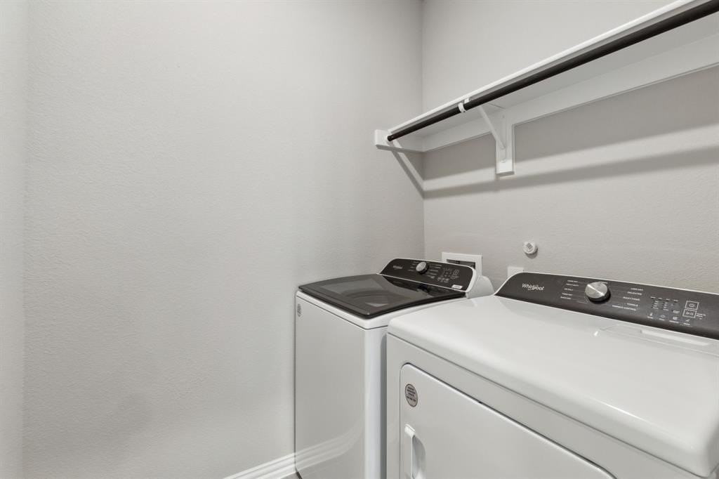 5205 Bonanza Dr - Photo 7 of 11