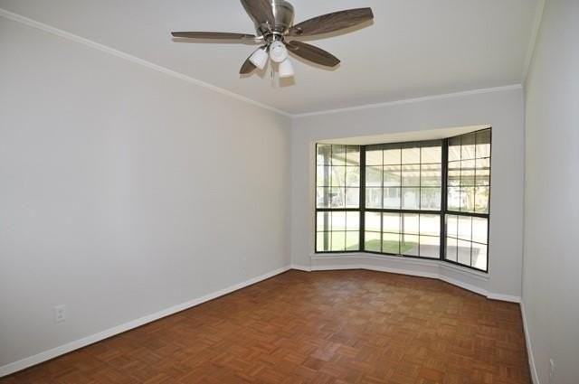 402 E Carolyn Dr - Photo 5 of 20