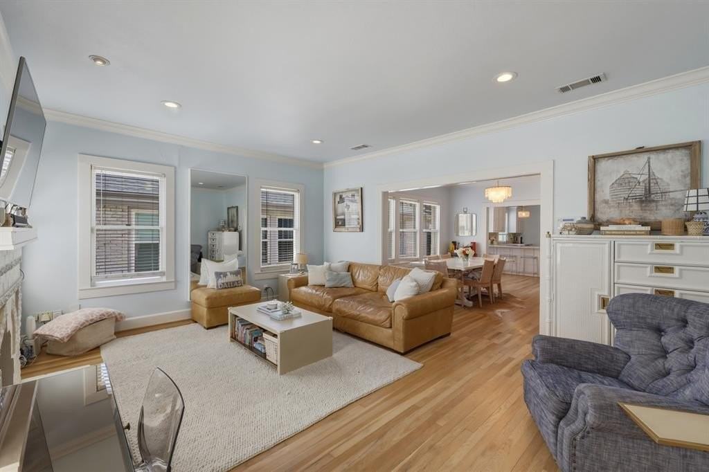 5247 Goodwin Ave - Photo 5 of 31