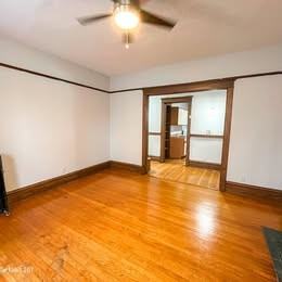 1550 N La Salle Dr #A - Photo 4 of 8