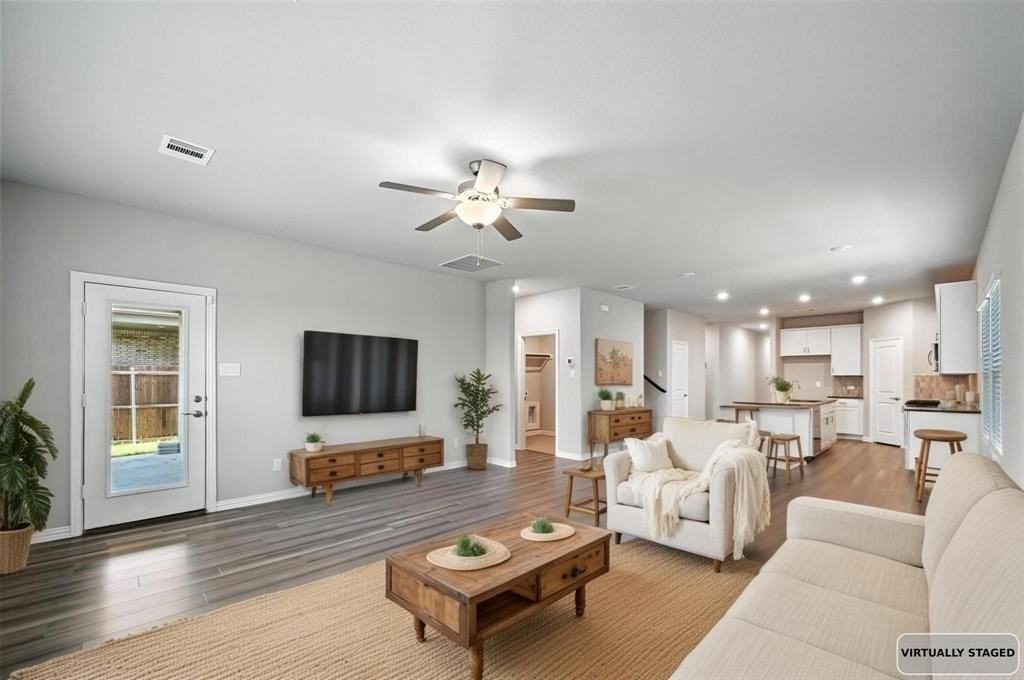 1307 Kirkdale Dr - Photo 5 of 22