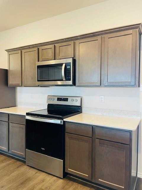 1501 Bridle Dr - Photo 7 of 38