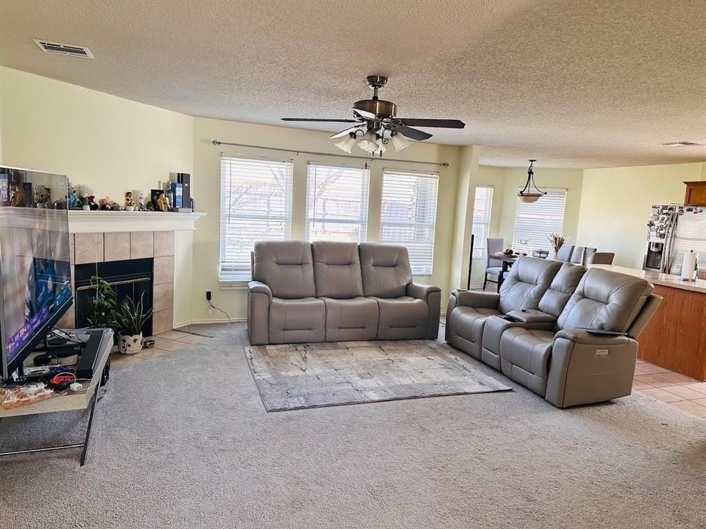 9904 George Washington Dr - Photo 6 of 20