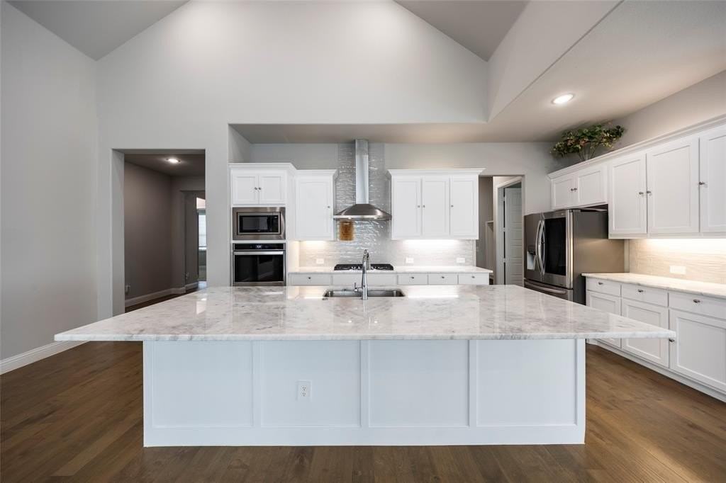 899 Panorama Dr - Photo 5 of 29