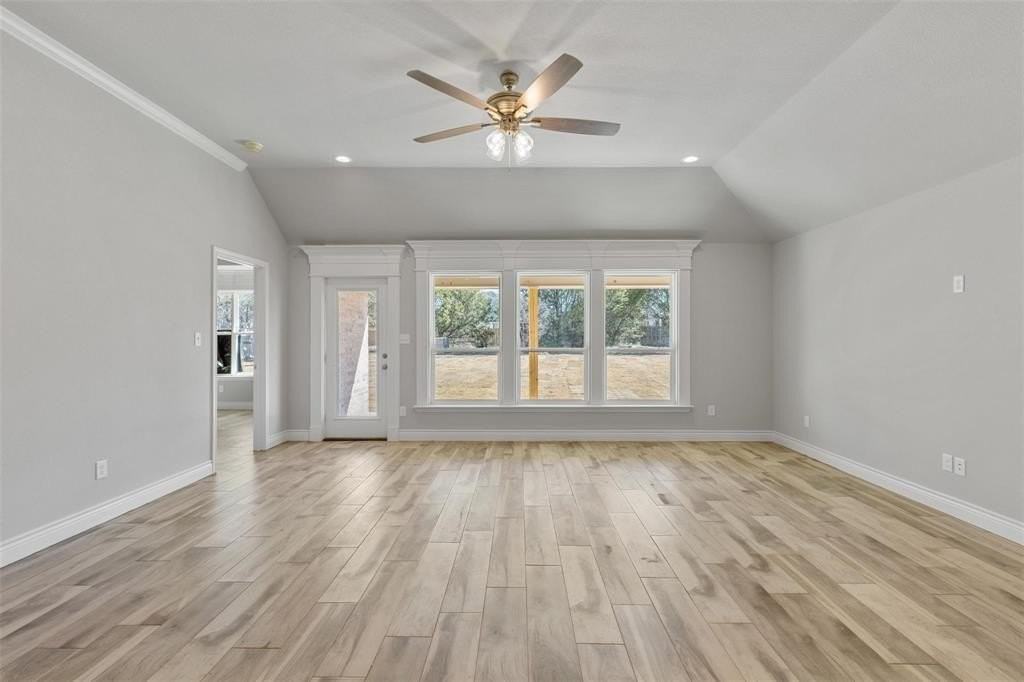 2507 Christine Dr - Photo 6 of 39