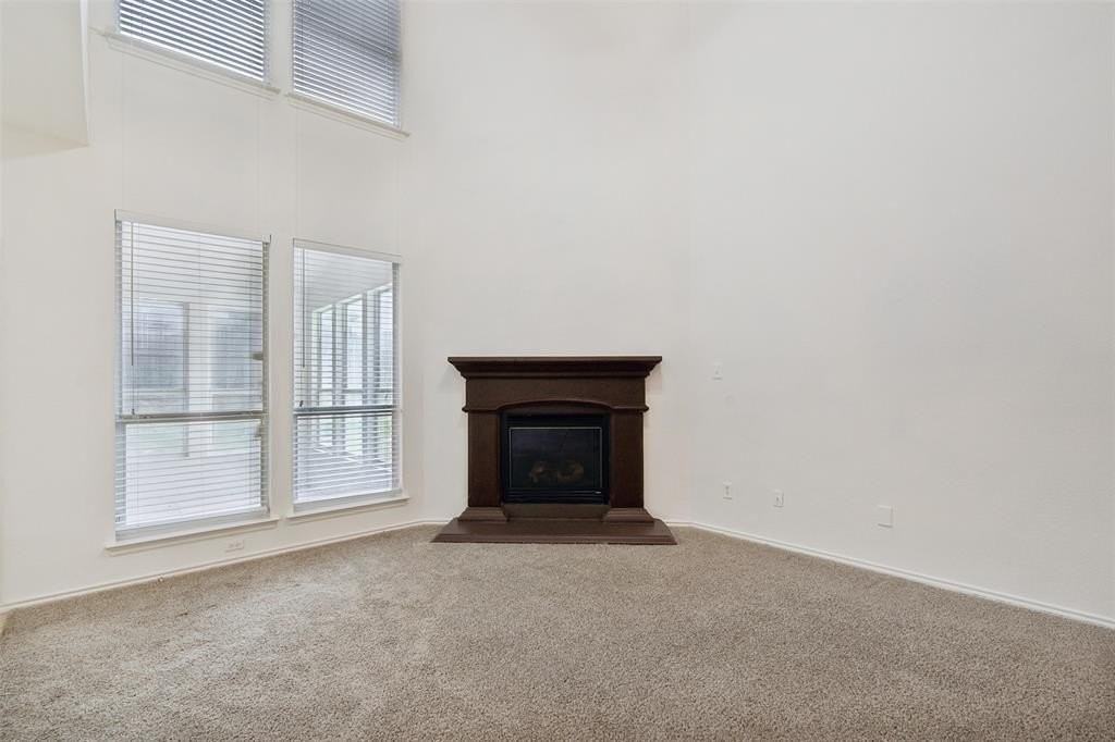 5841 Pearl Oyster Ln - Photo 6 of 37