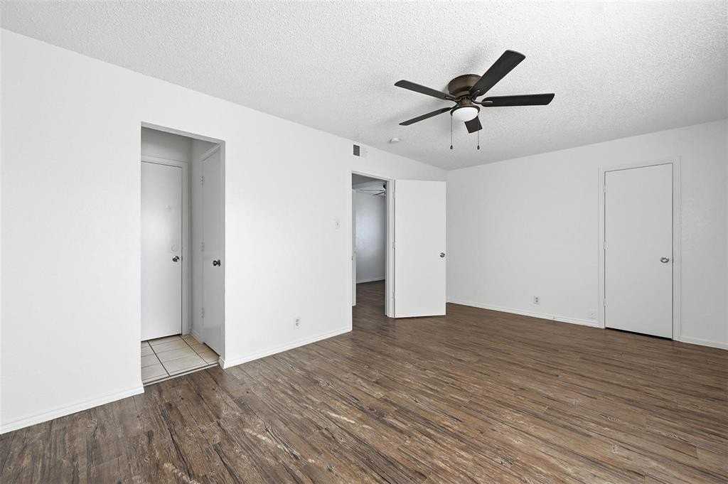 6833 S Creek Dr - Photo 7 of 12