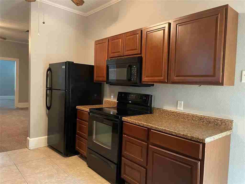 601 Bolivar St - Photo 5 of 23