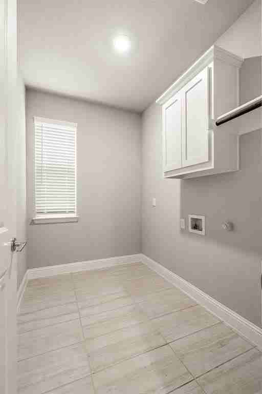 2206 Christopher Ln - Photo 7 of 40