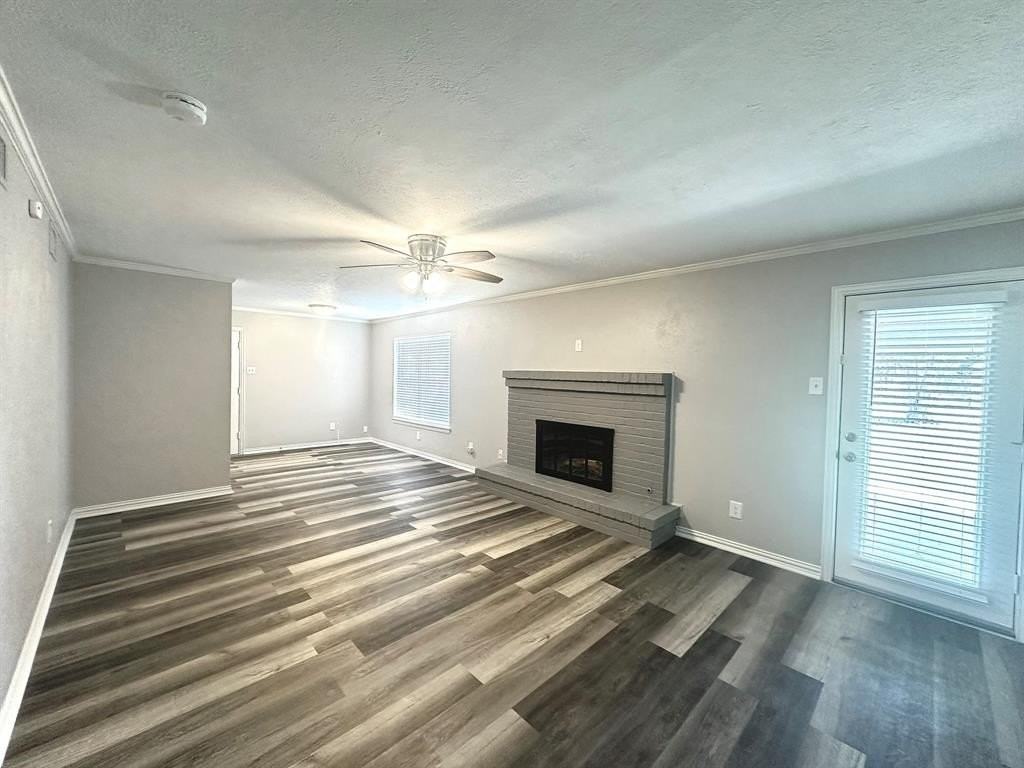 4304 Jenny Ln - Photo 5 of 27