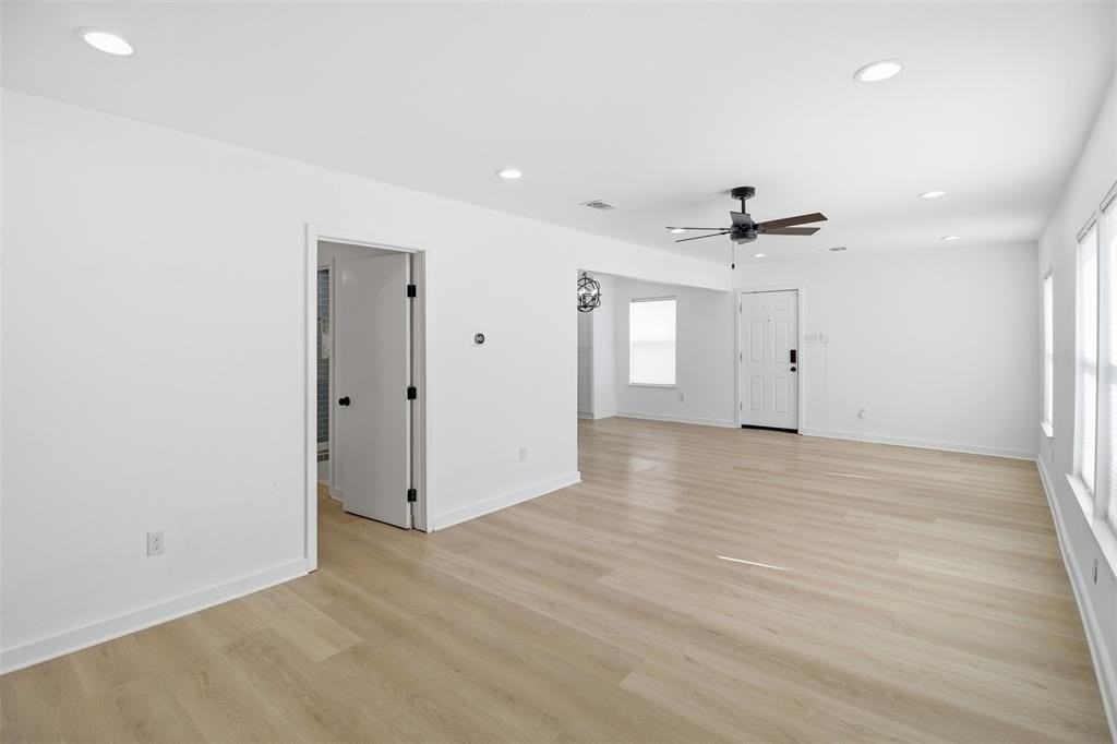 1539 E Woodin Blvd - Photo 4 of 25