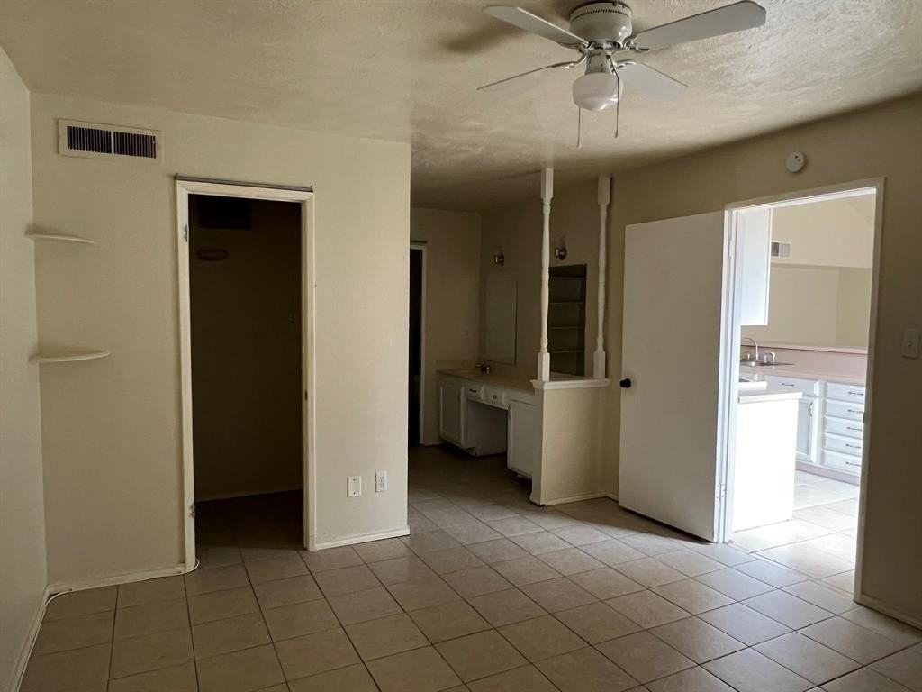 6011 Mcafee Dr - Photo 5 of 17