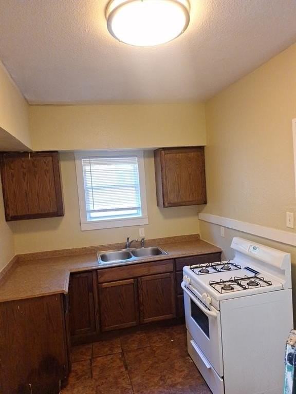 3725 Avenue K - Photo 2 of 8