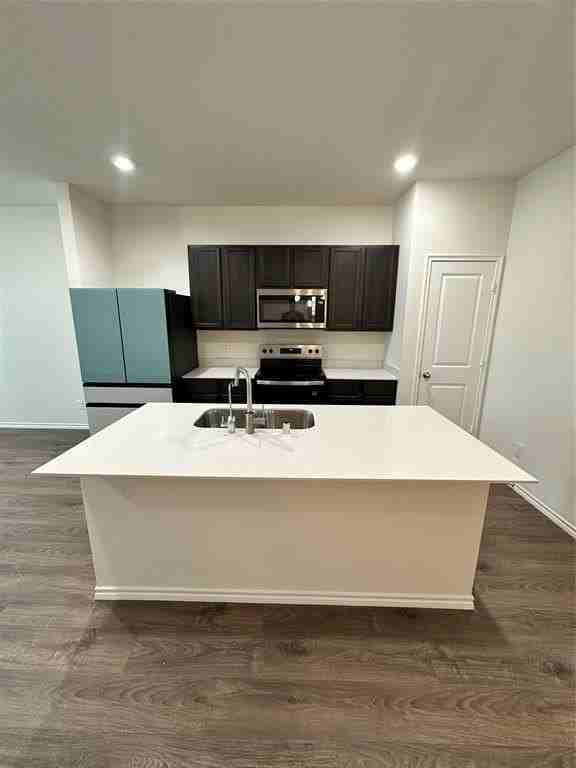 616 Cloverwood Dr - Photo 3 of 15