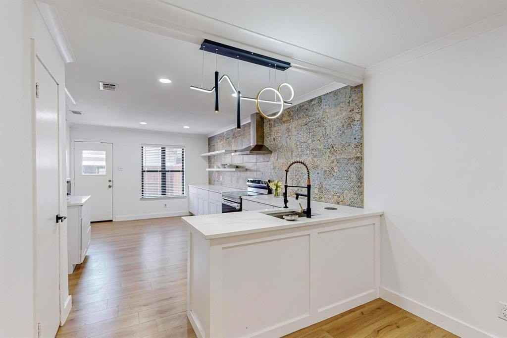 13838 Methuen Green St - Photo 4 of 21