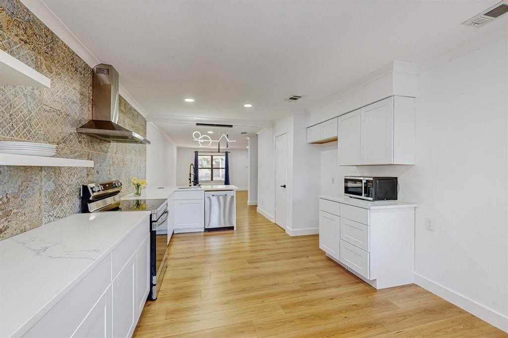 13838 Methuen Green St - Photo 5 of 21