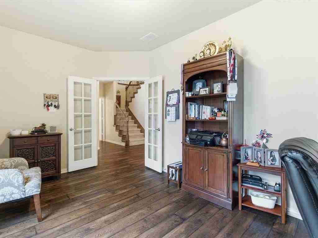 12960 Preserve Ln - Photo 6 of 40
