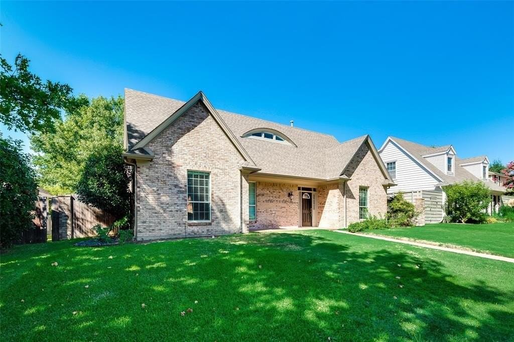 4669 Reunion Dr - Photo 2 of 25