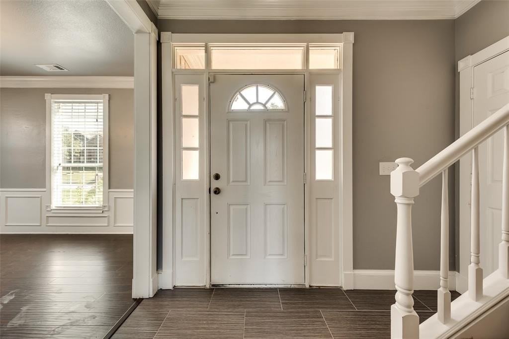 4669 Reunion Dr - Photo 3 of 25