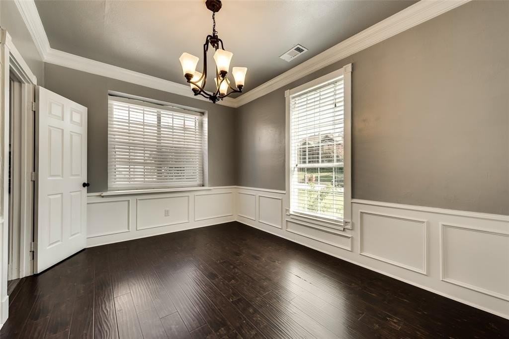 4669 Reunion Dr - Photo 4 of 25