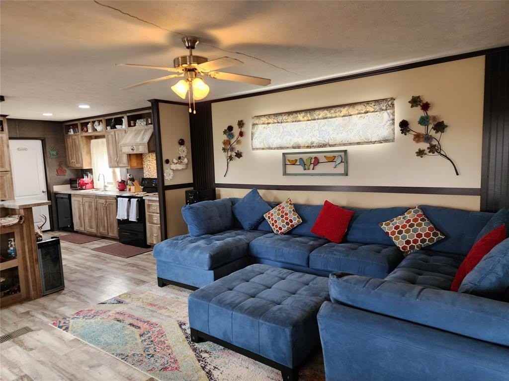 2234 County Road 1056 - Photo 7 of 8