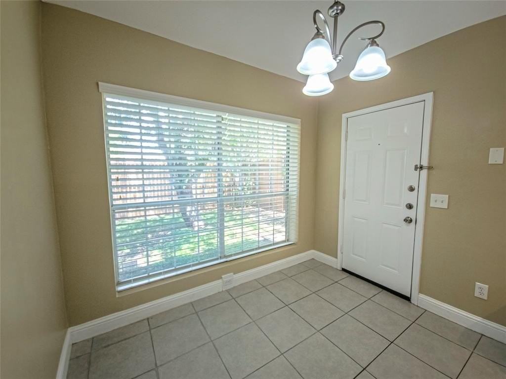 1524 High Pointe Ln - Photo 7 of 33