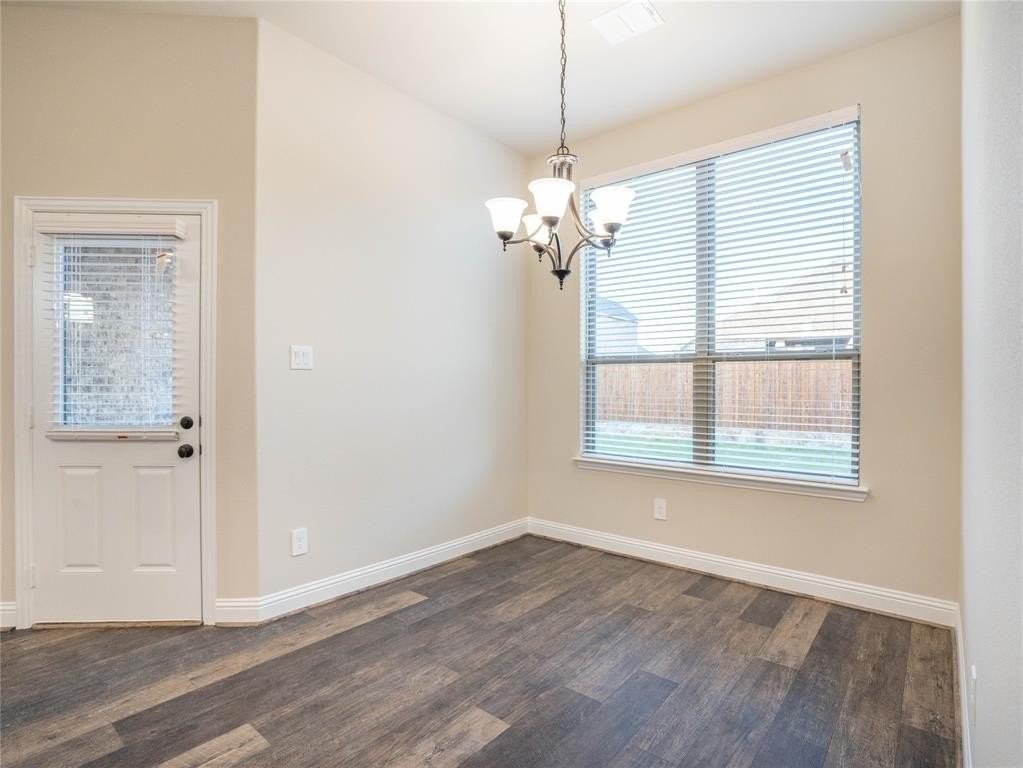 312 Delaford Dr - Photo 5 of 22