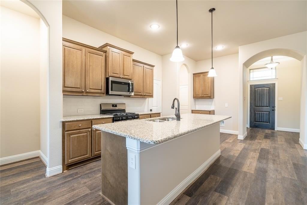 312 Delaford Dr - Photo 7 of 22