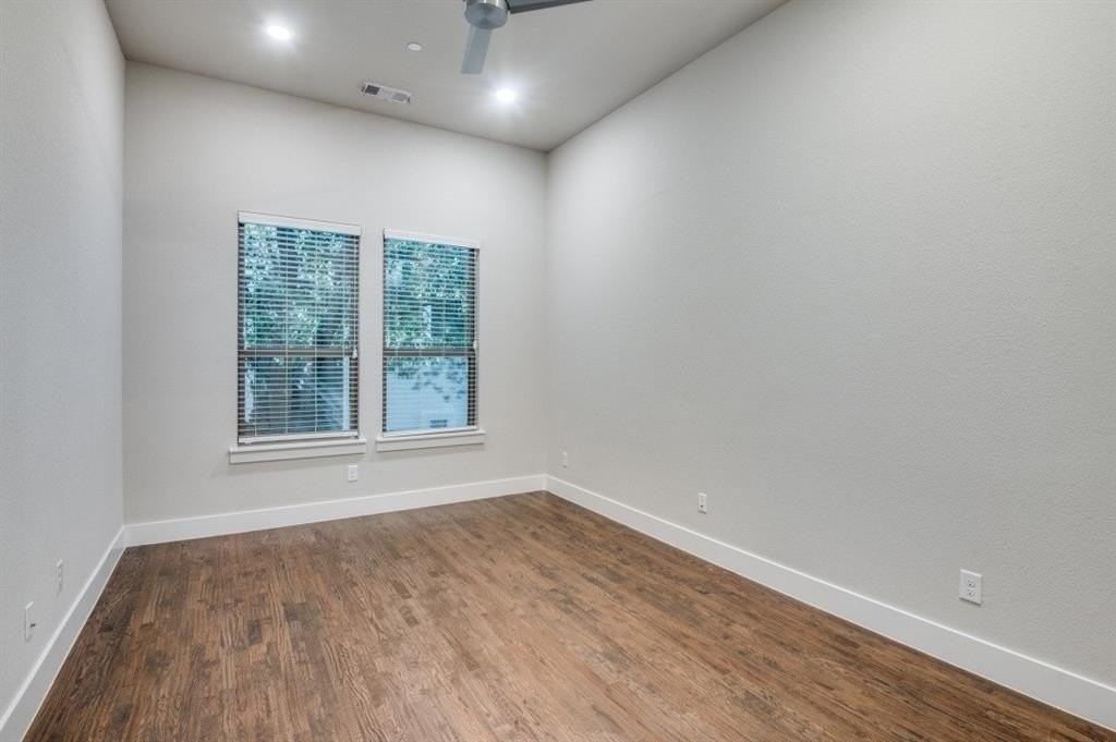 3170 Carmel St #102 - Photo 6 of 12