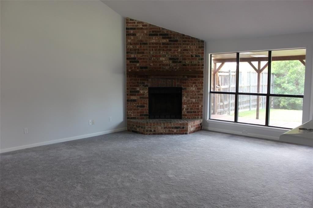 812 Shannon Dr - Photo 6 of 20