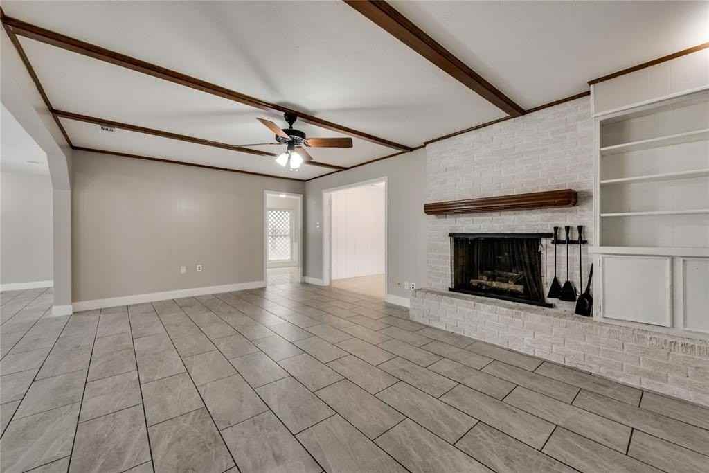 926 Hampshire St - Photo 4 of 28