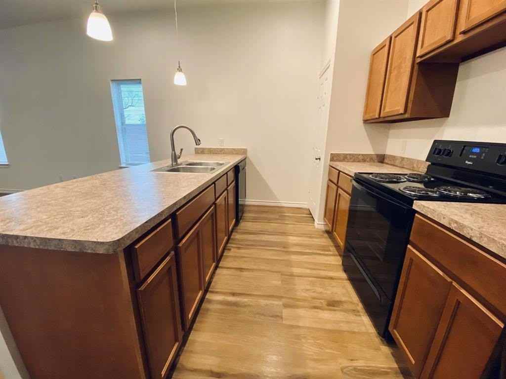 3116 South Blvd #3118 - Photo 3 of 10