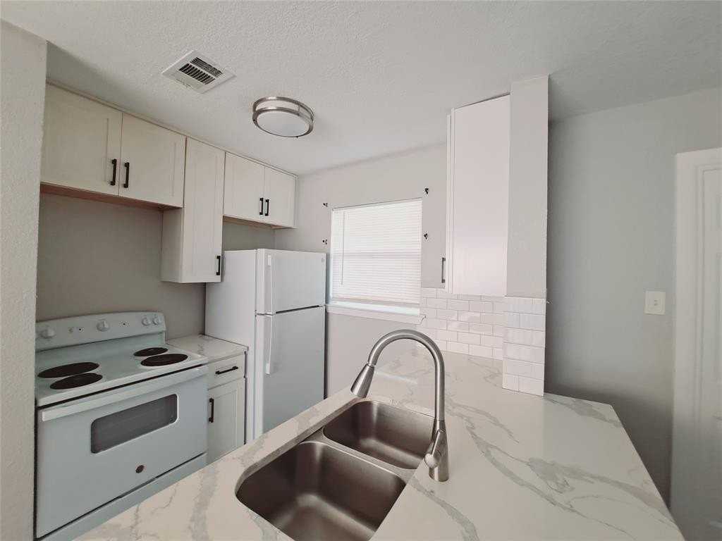 817 Bluebird Dr - Photo 7 of 13