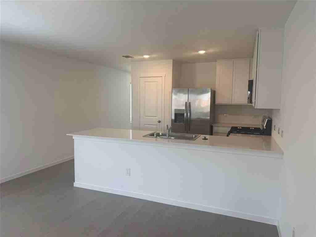 1625 Elliott Rd - Photo 4 of 13