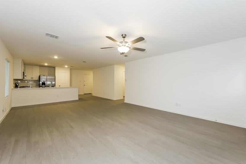 2748 Mistwood Dr - Photo 4 of 12