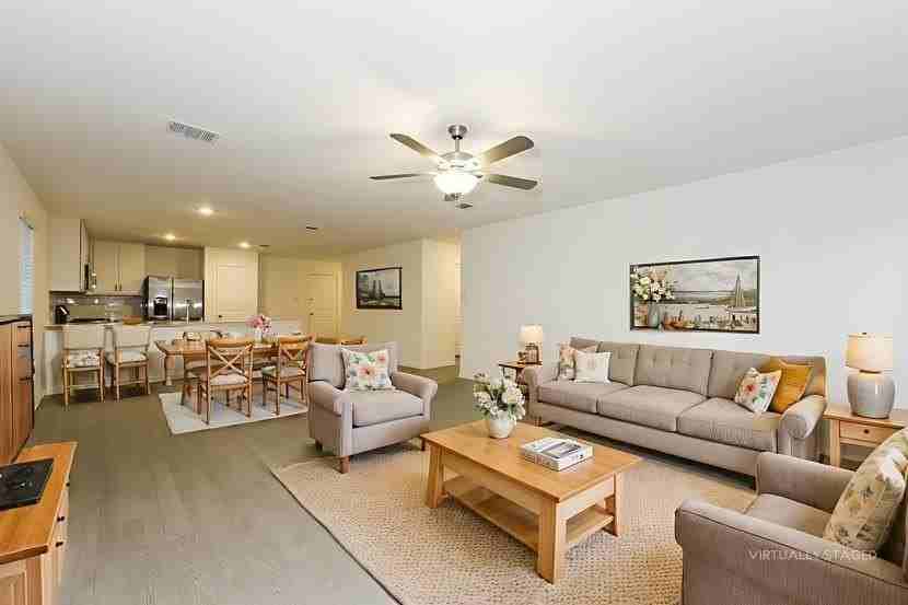 2748 Mistwood Dr - Photo 5 of 12