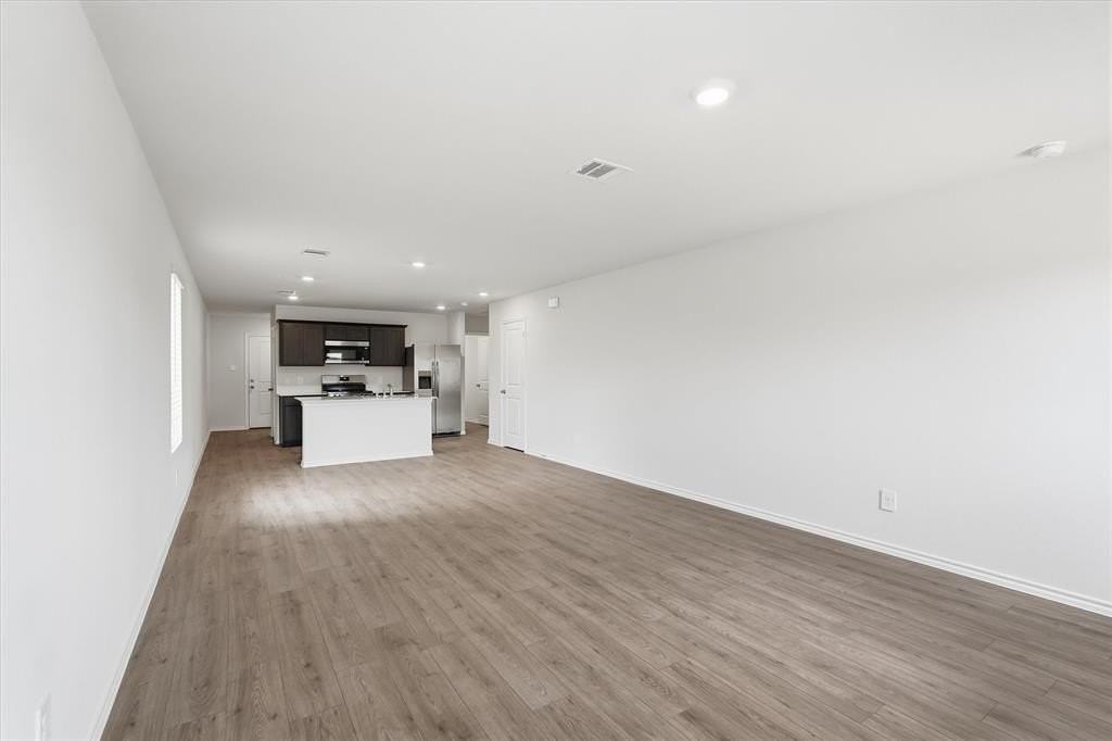 1141 Northfield Drive - Photo 2 of 20